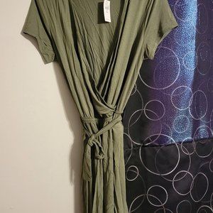 Ladies old navy romper size medium tall